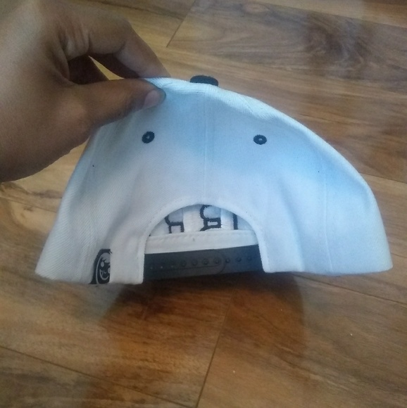 NEFF snapback cap black and white - Picture 2 of 4